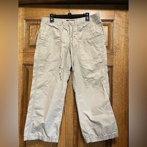 Vintage Calvin Klein Y2K Tan Capris Size 6